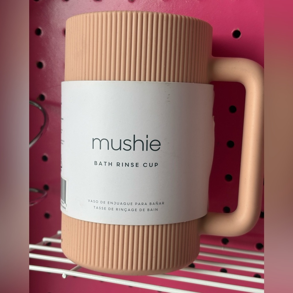 Mushie Bath Rinse Cup - Pink